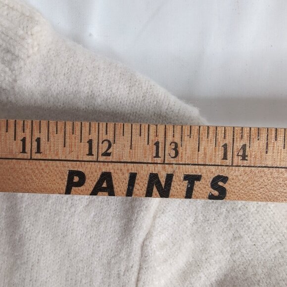 Michael Kors Women's Cream Sweater/Cardigan Horn Buttons, Medium - Picture 9 of 11